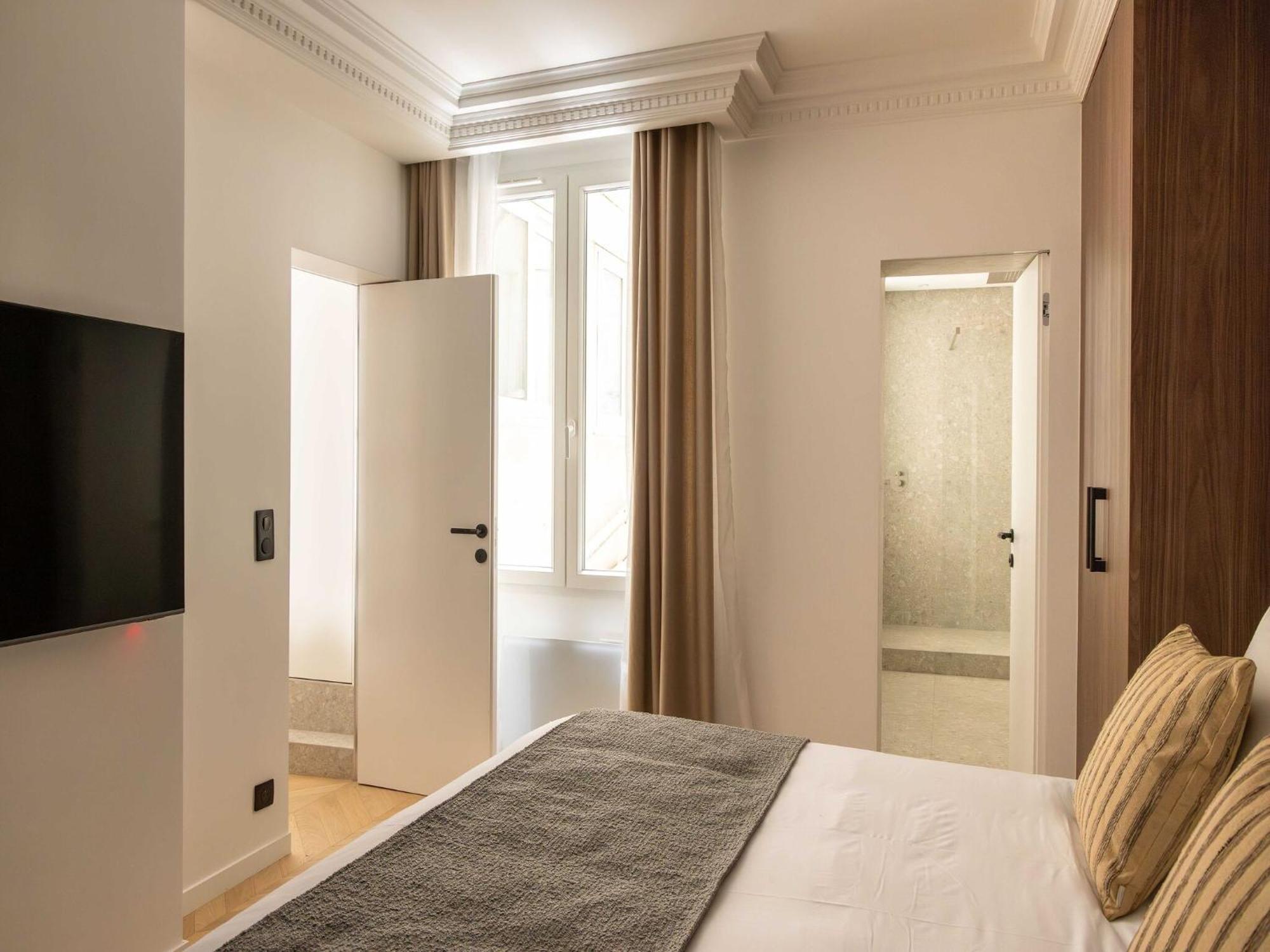 Elegant Appt- Ac-2br-6p- Musee Du Louvre *